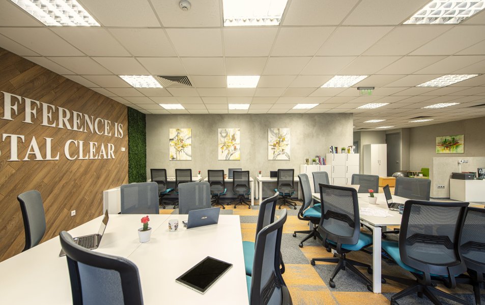 Crystal Business Center photo 7