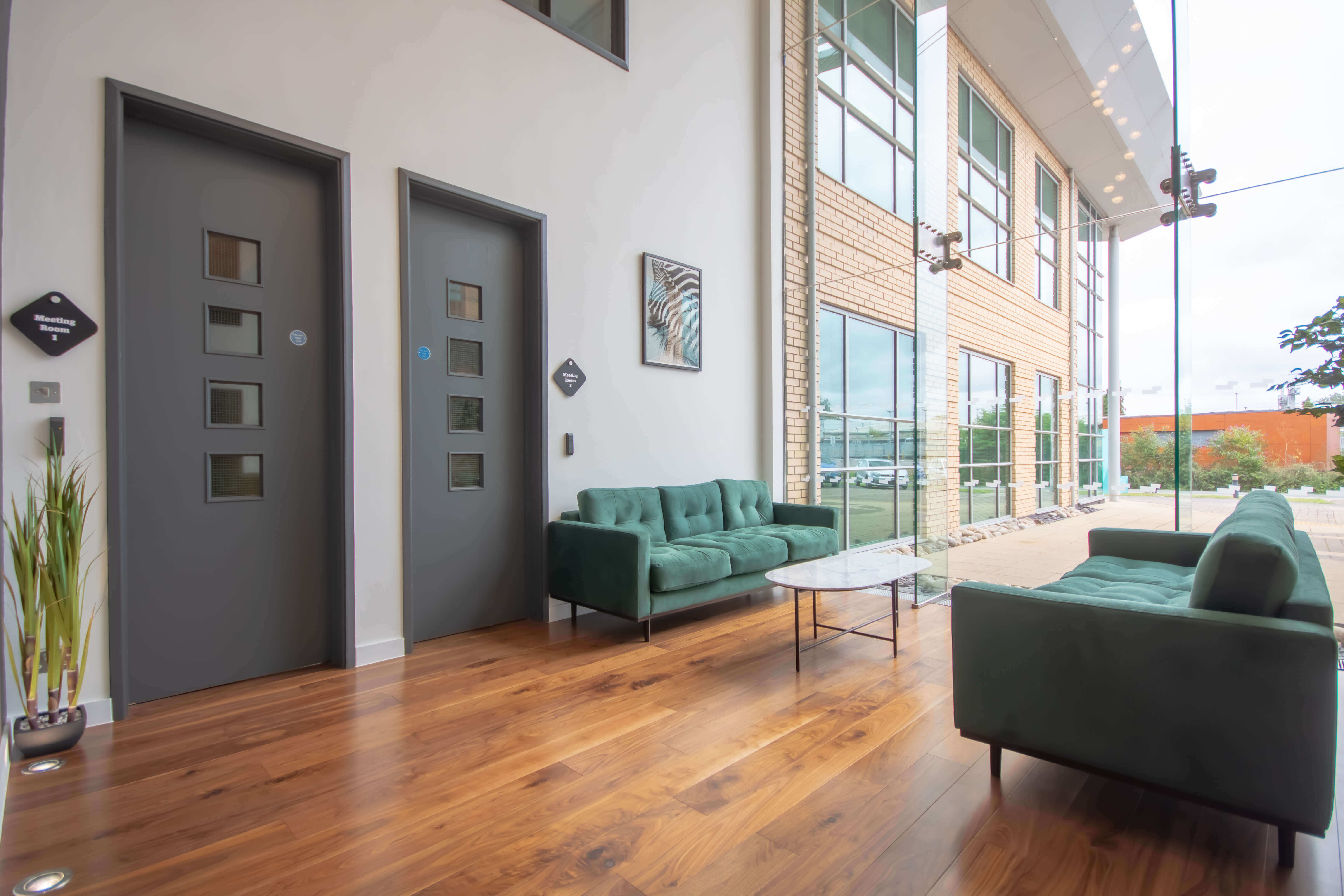 Theale - Merlin House photo 8