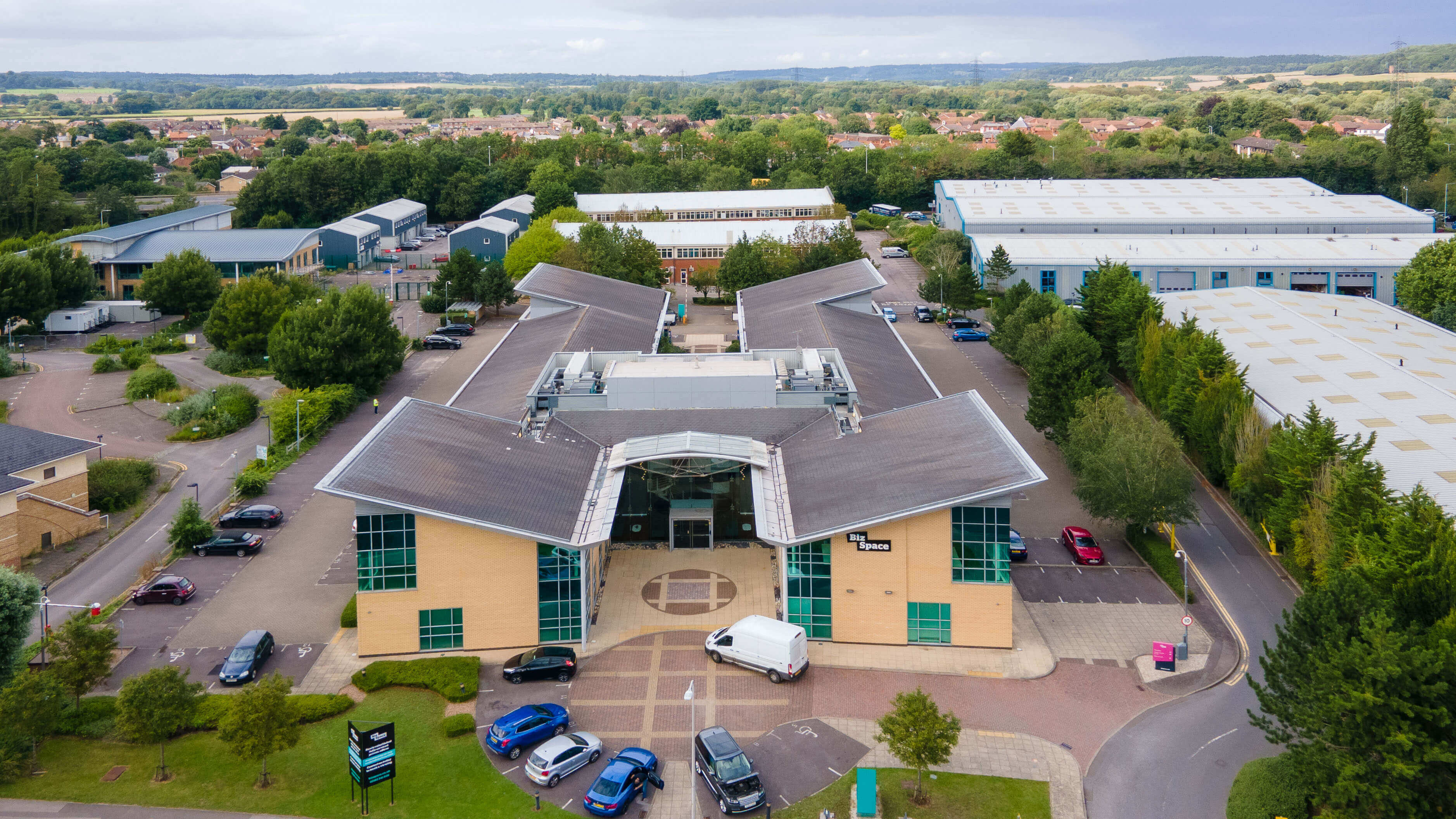 Theale - Merlin House photo 10
