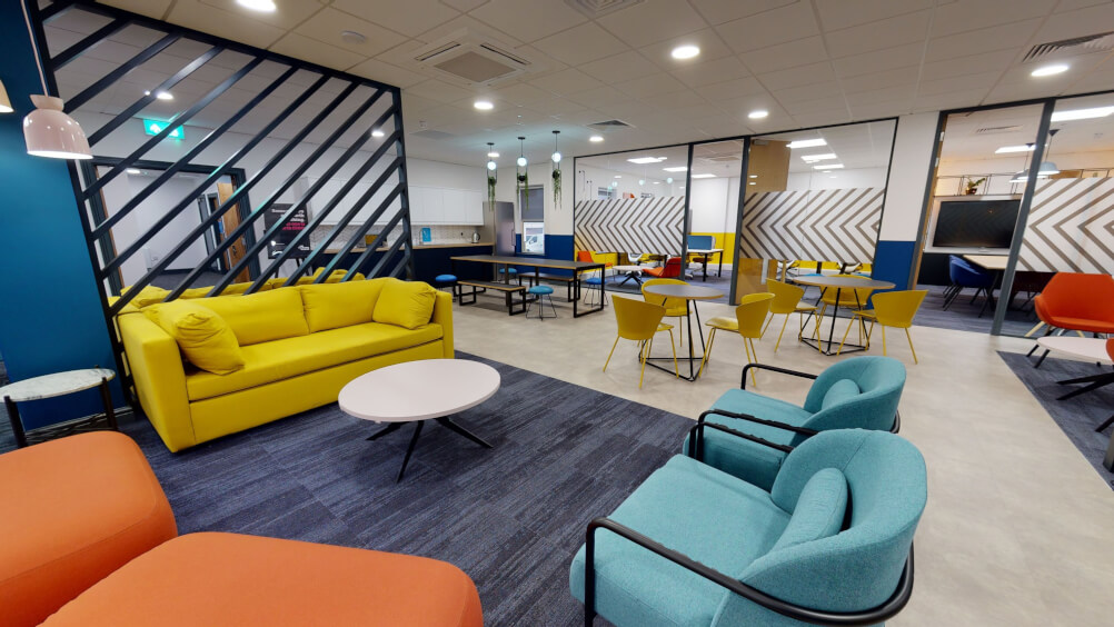 Nottingham - Cumberland House photo 3