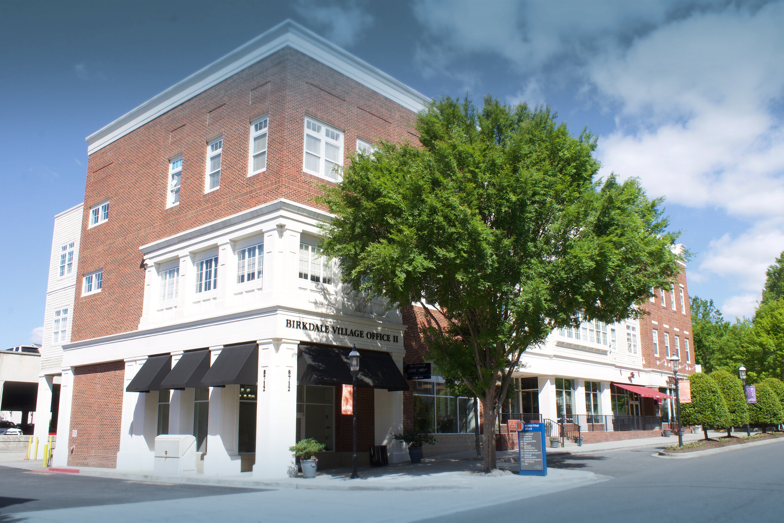 Birkdale Office Suites - 8712 Lindholm