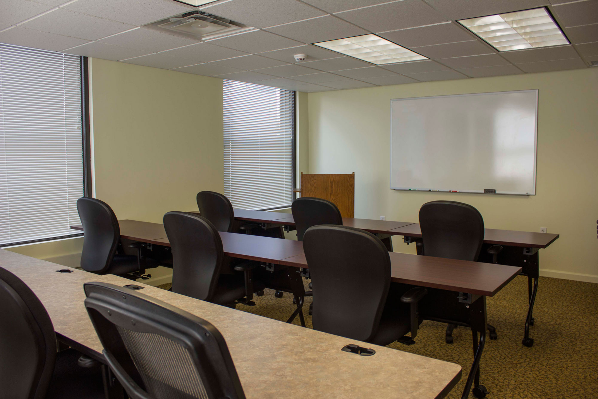 Law & Finance Building photo 3