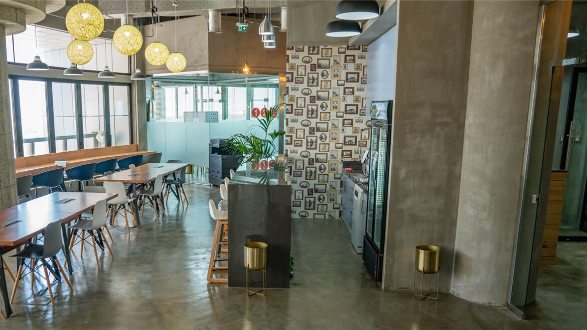 Silver Tower photo 6