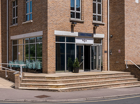 Redhill Town Centre photo 7