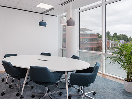 Redhill, Kingsgate House photo 9
