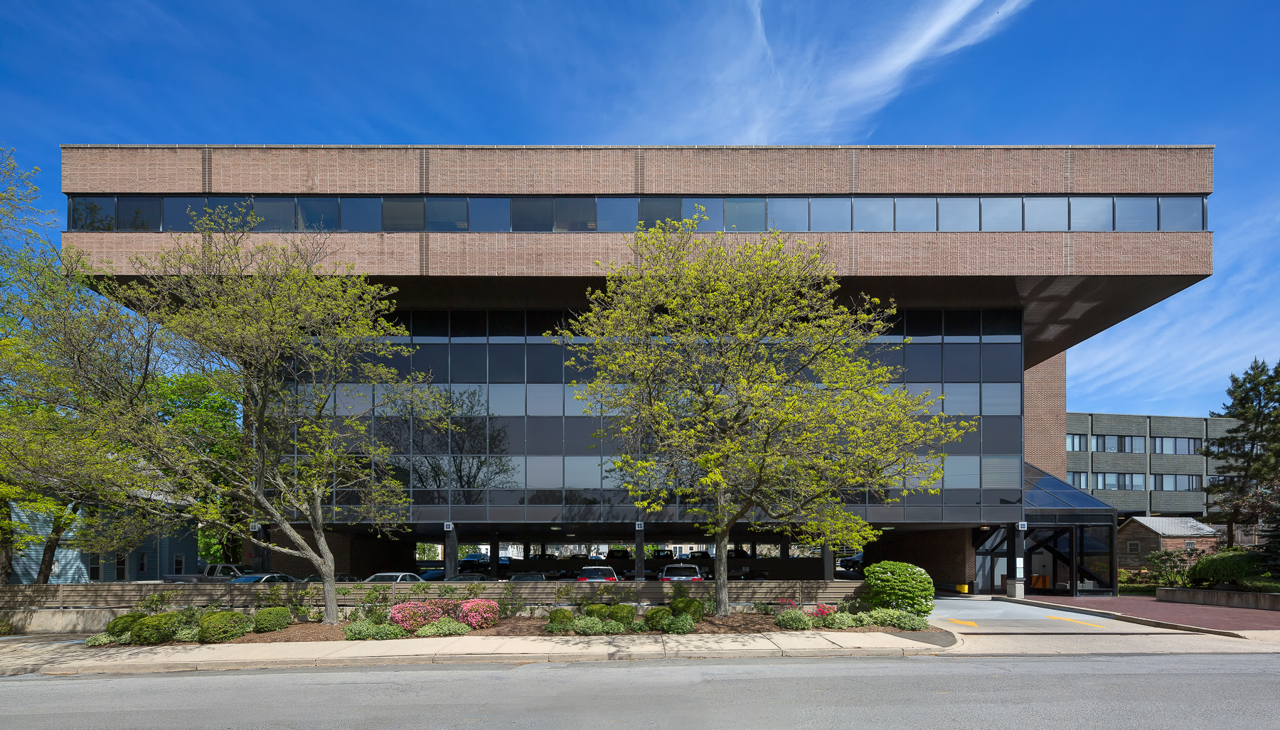 30 Oak Street photo 4