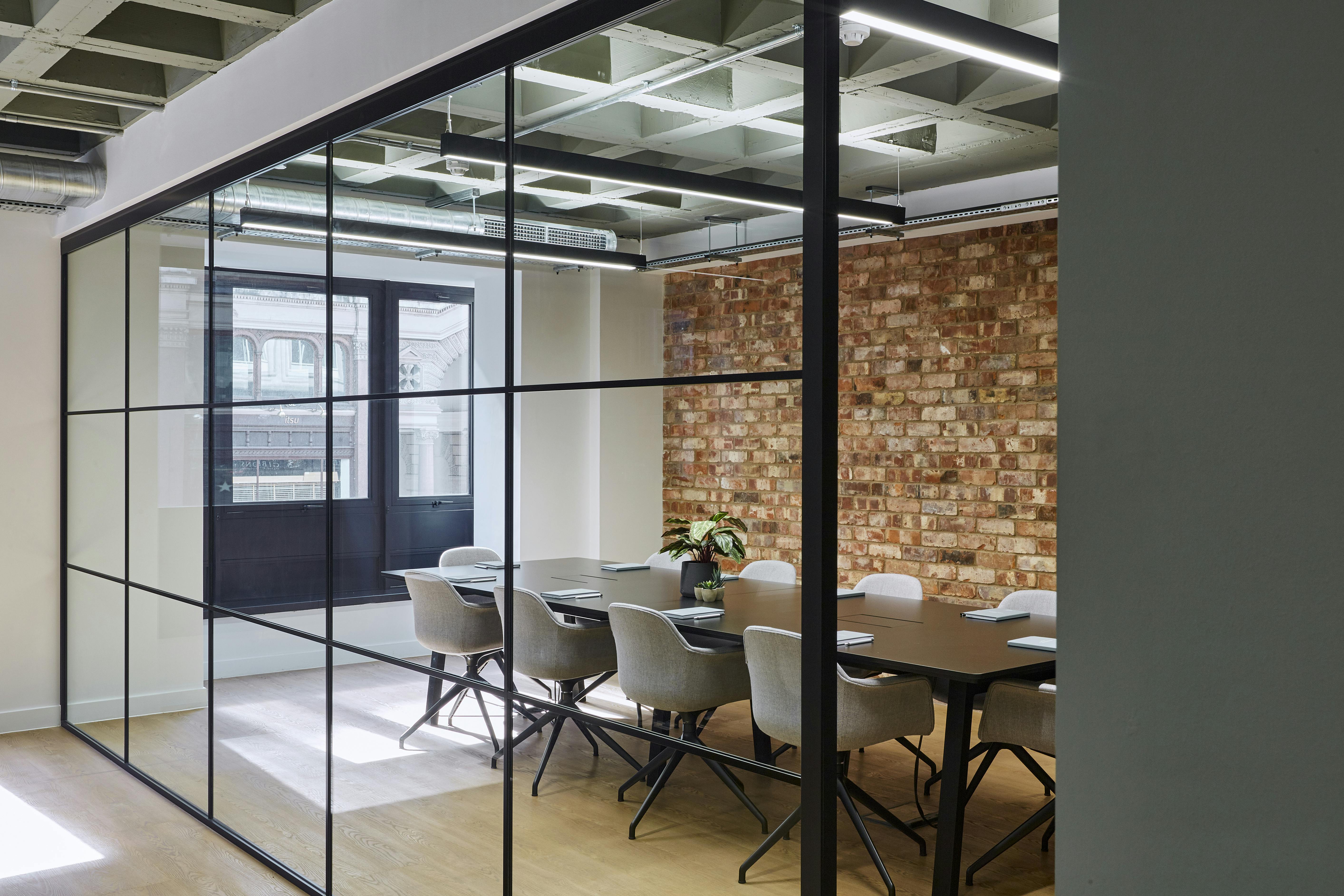 390 Strand photo 3