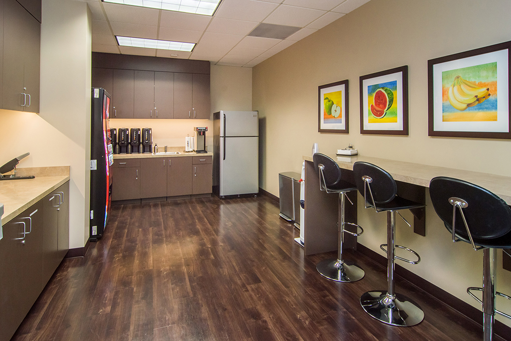 Von Karman Corporate Center photo 3