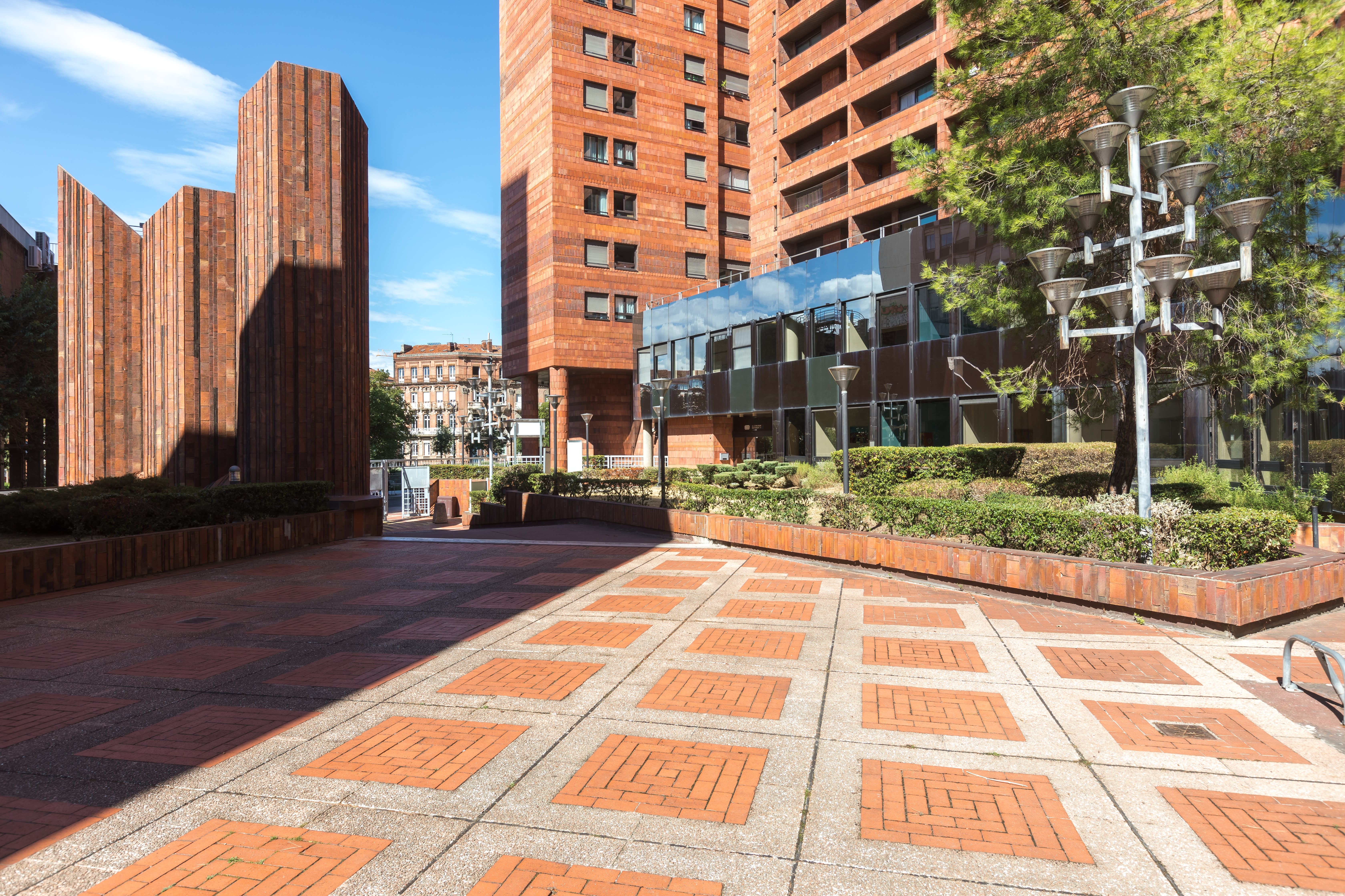 78 Allee Jean Jaures