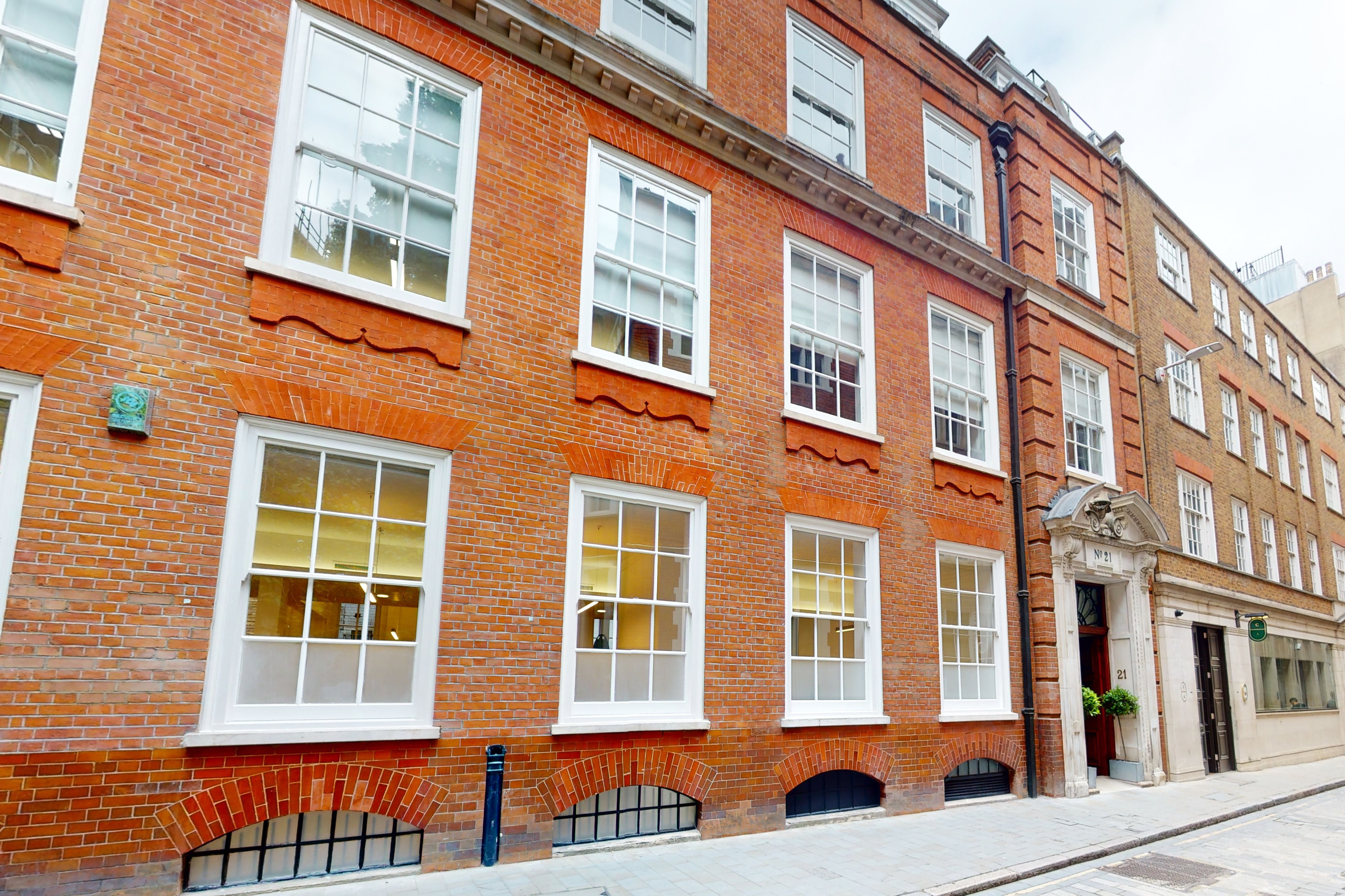 21-23 Ironmonger Lane