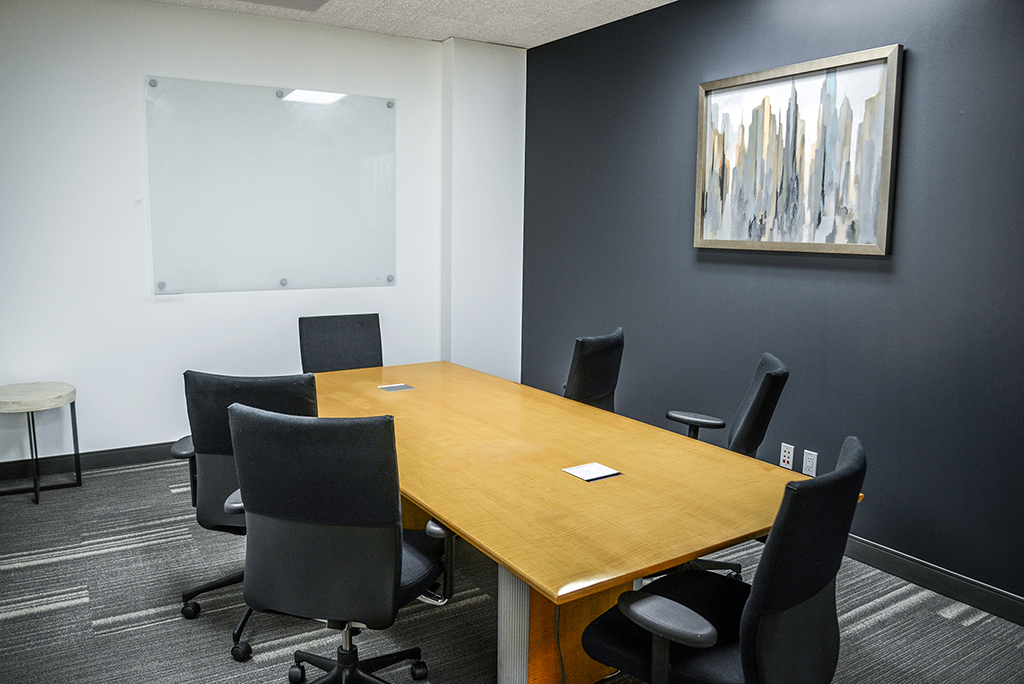 Sherman Oaks - Valley Executive Tower photo 5