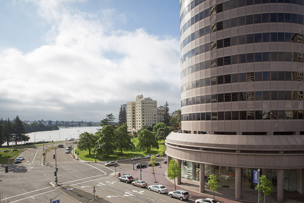 Lake Merritt Plaza photo 4