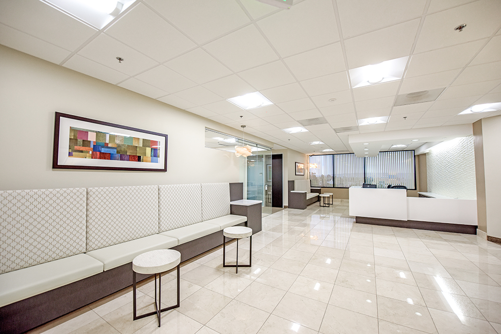 Del Mar Corporate Plaza photo 4