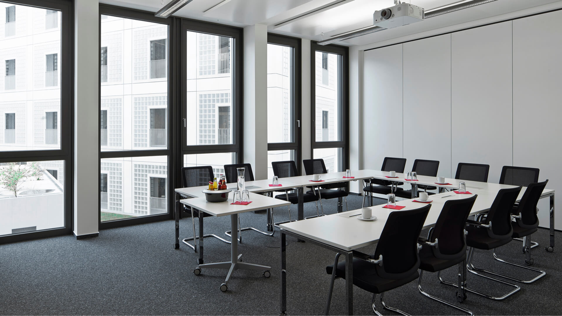 ePLAZA Office Center photo 2