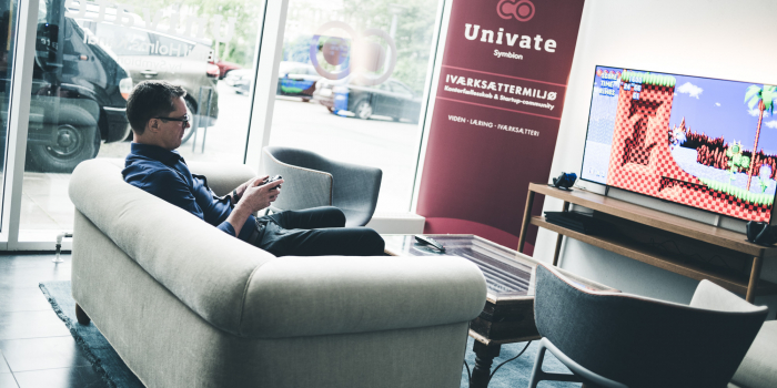 UNIVATE EMIL HOLMS KANAL photo 3