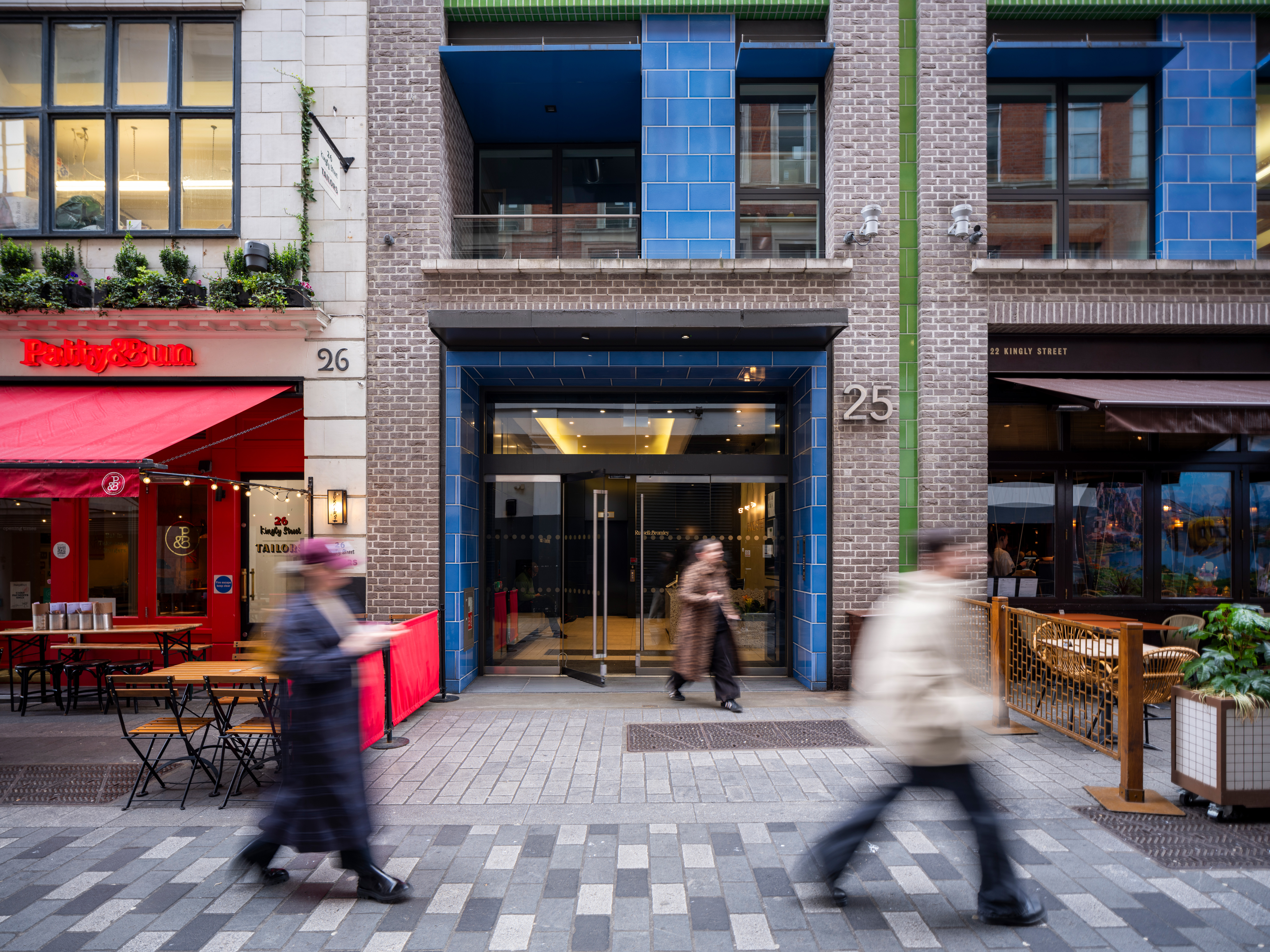25 Kingly Street photo 3