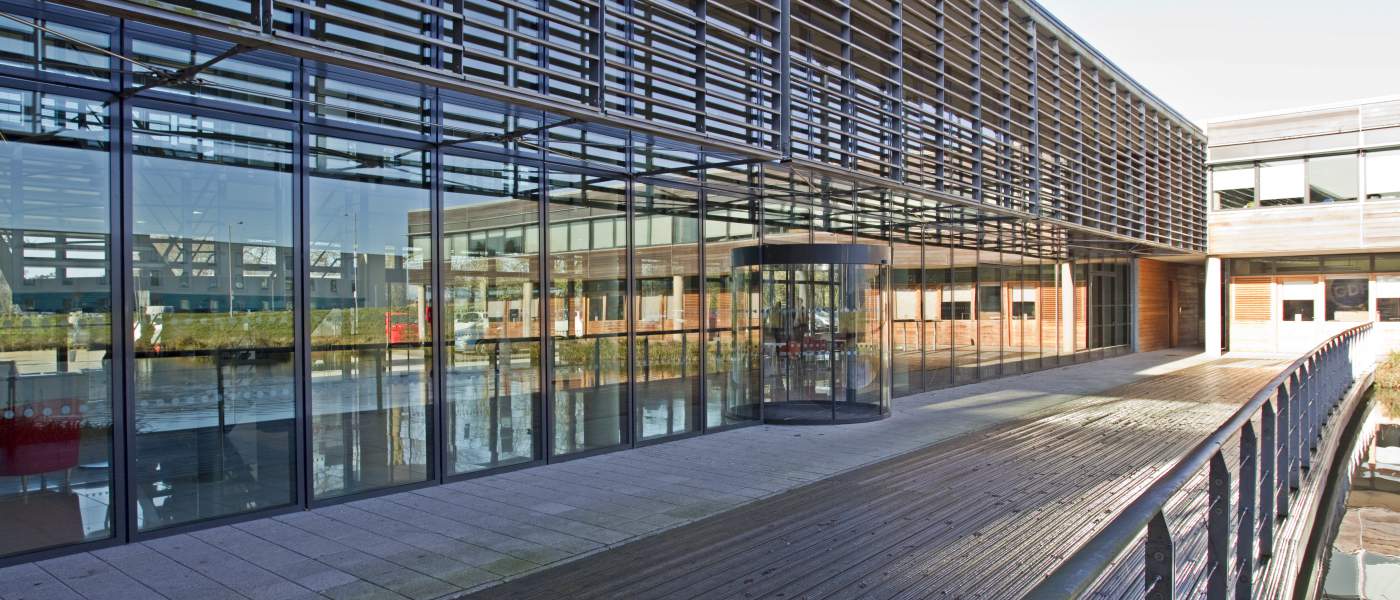 Luton photo 2