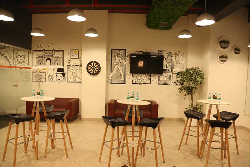 Andheri West II photo 2