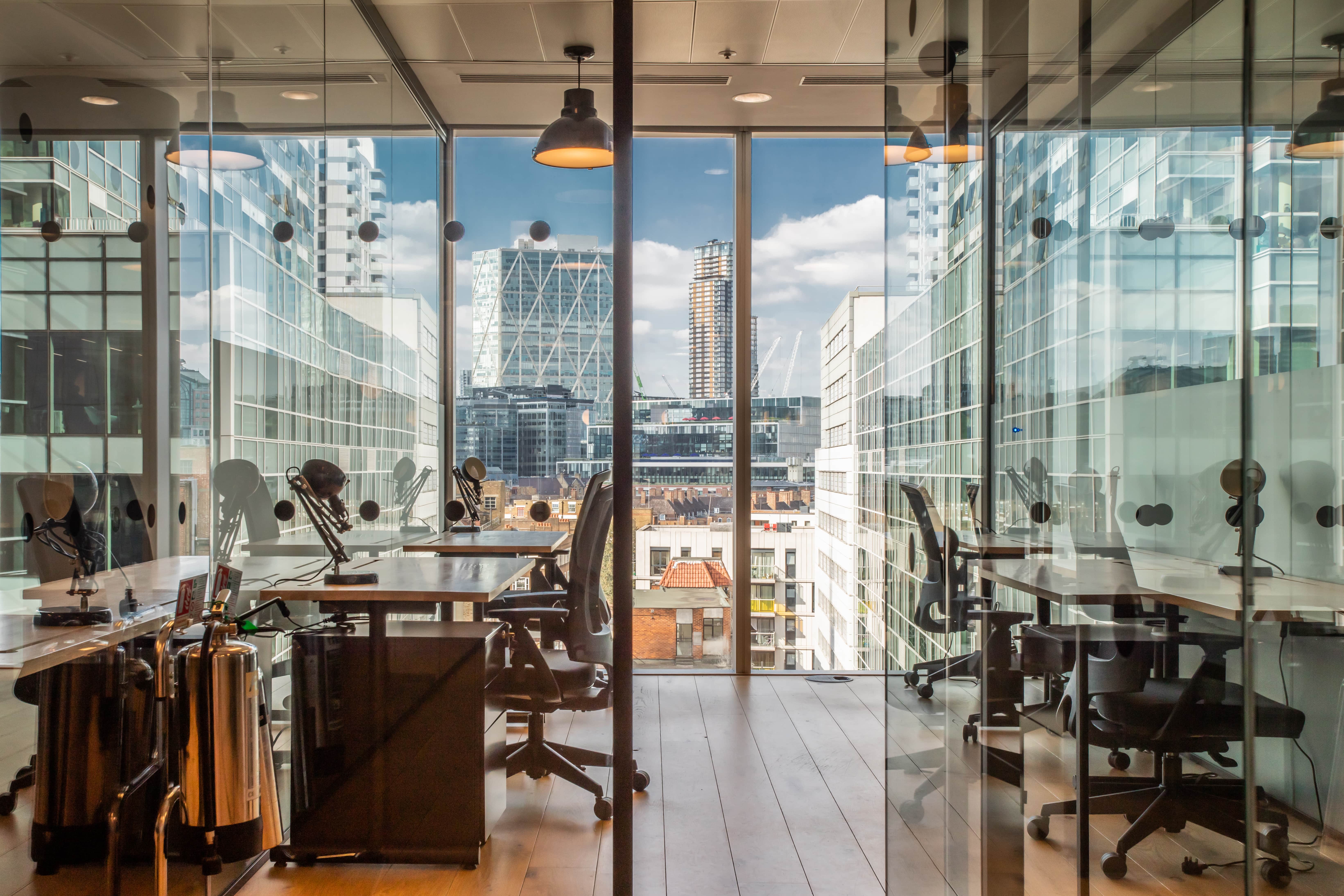 beyond Aldgate Tower photo 9
