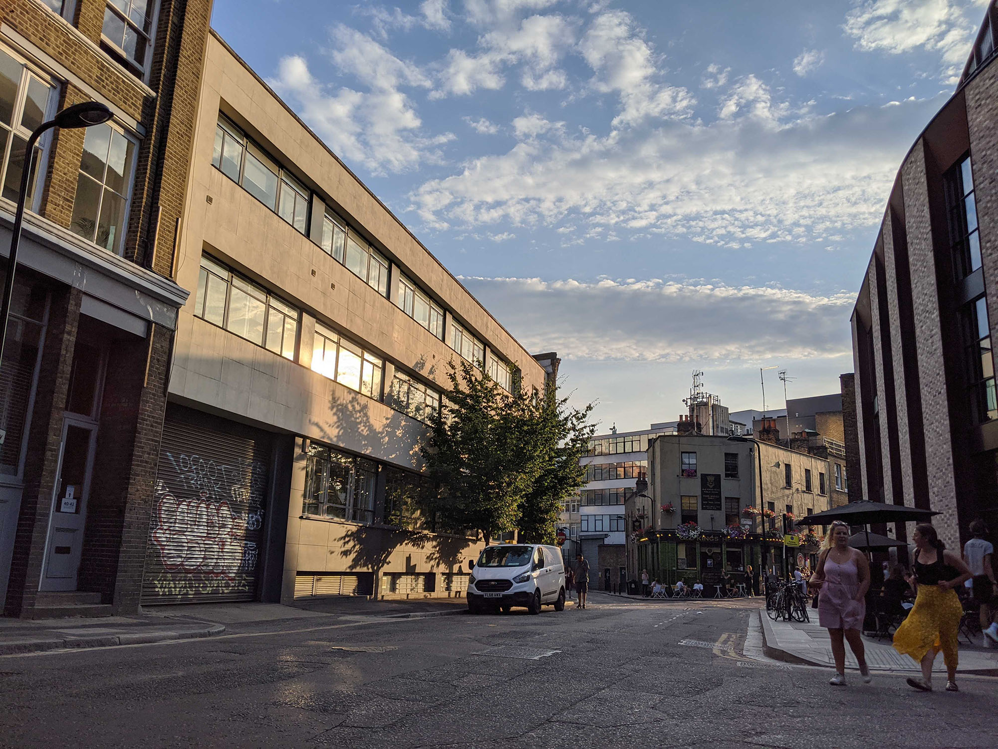 Shoreditch South photo 3