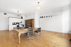 147 Spring St photo 4