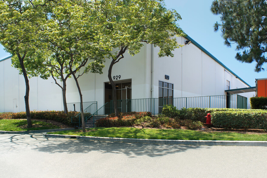 City of Industry (Azusa) photo 2