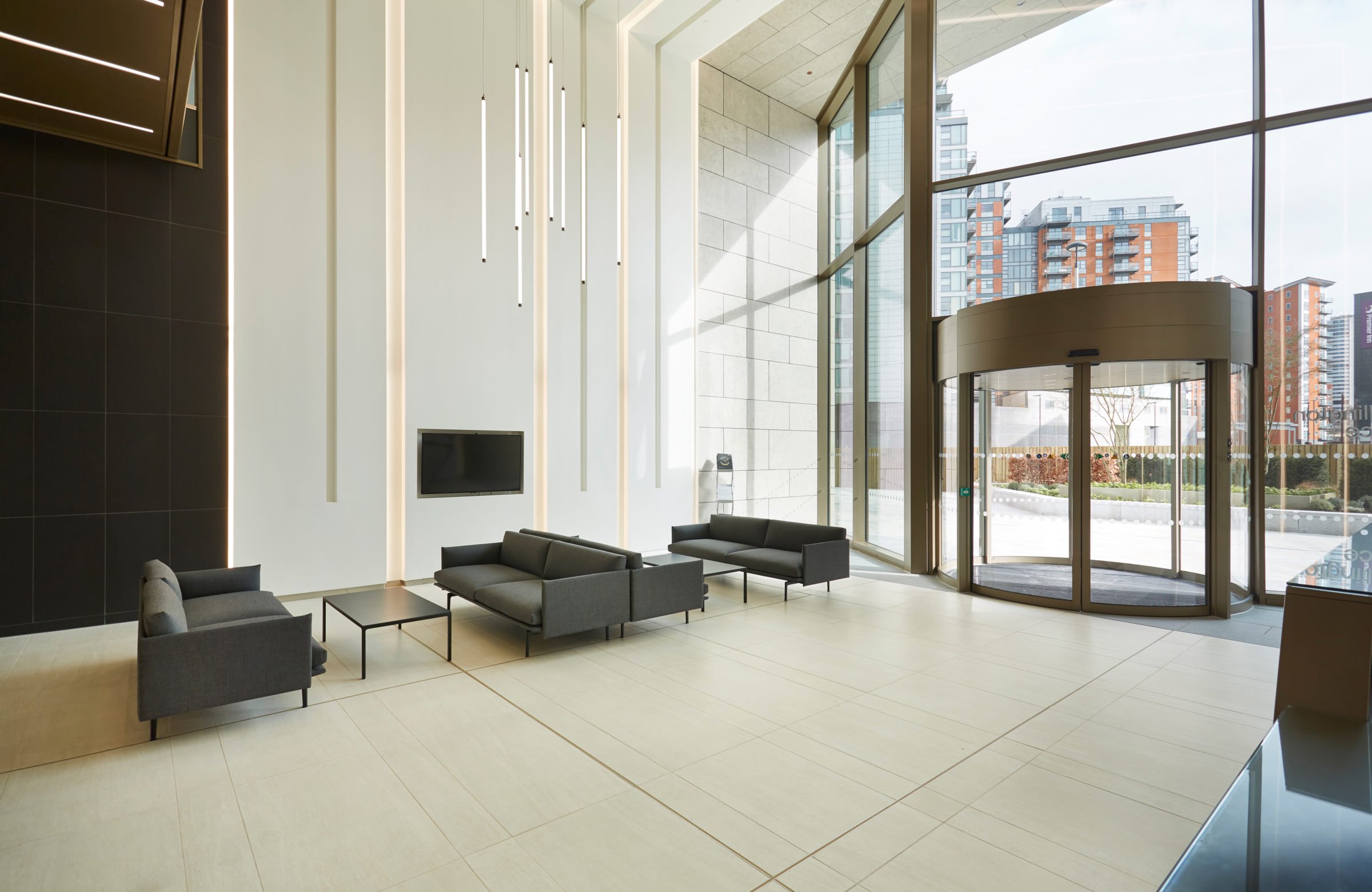 3 Wellington Place photo 2