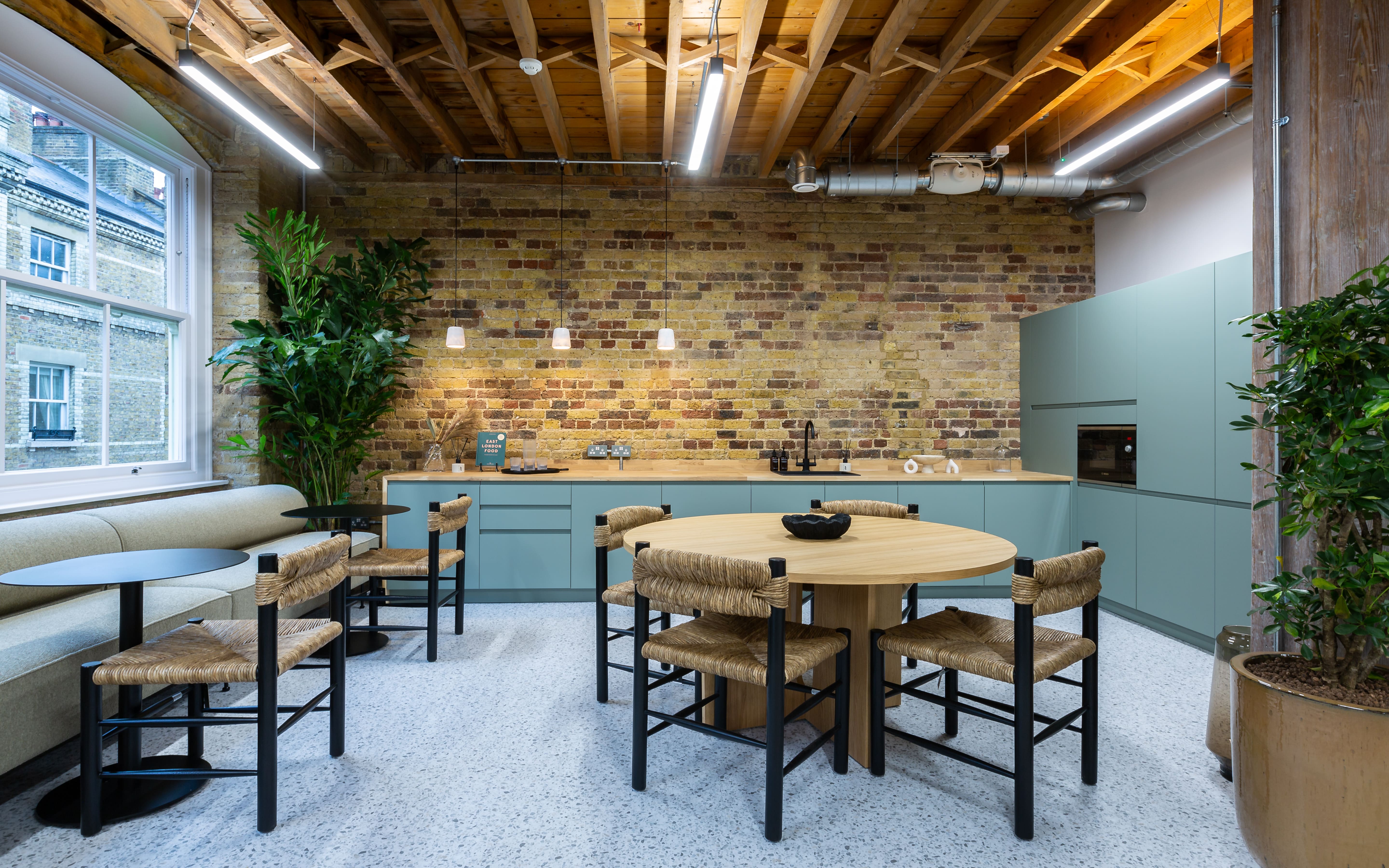 2 Pear Tree Court photo 12