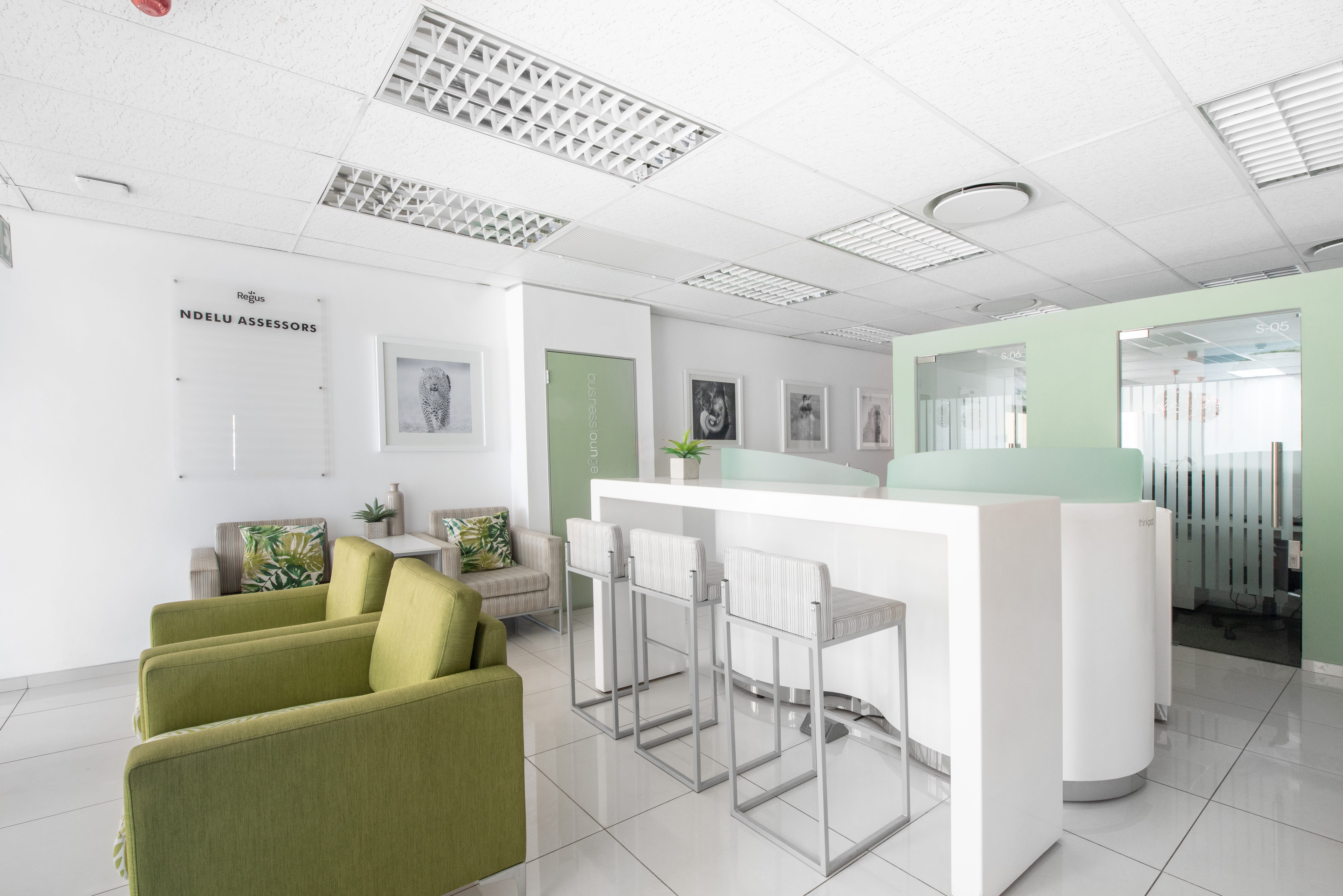 214 Beyers Naude Drive photo 4