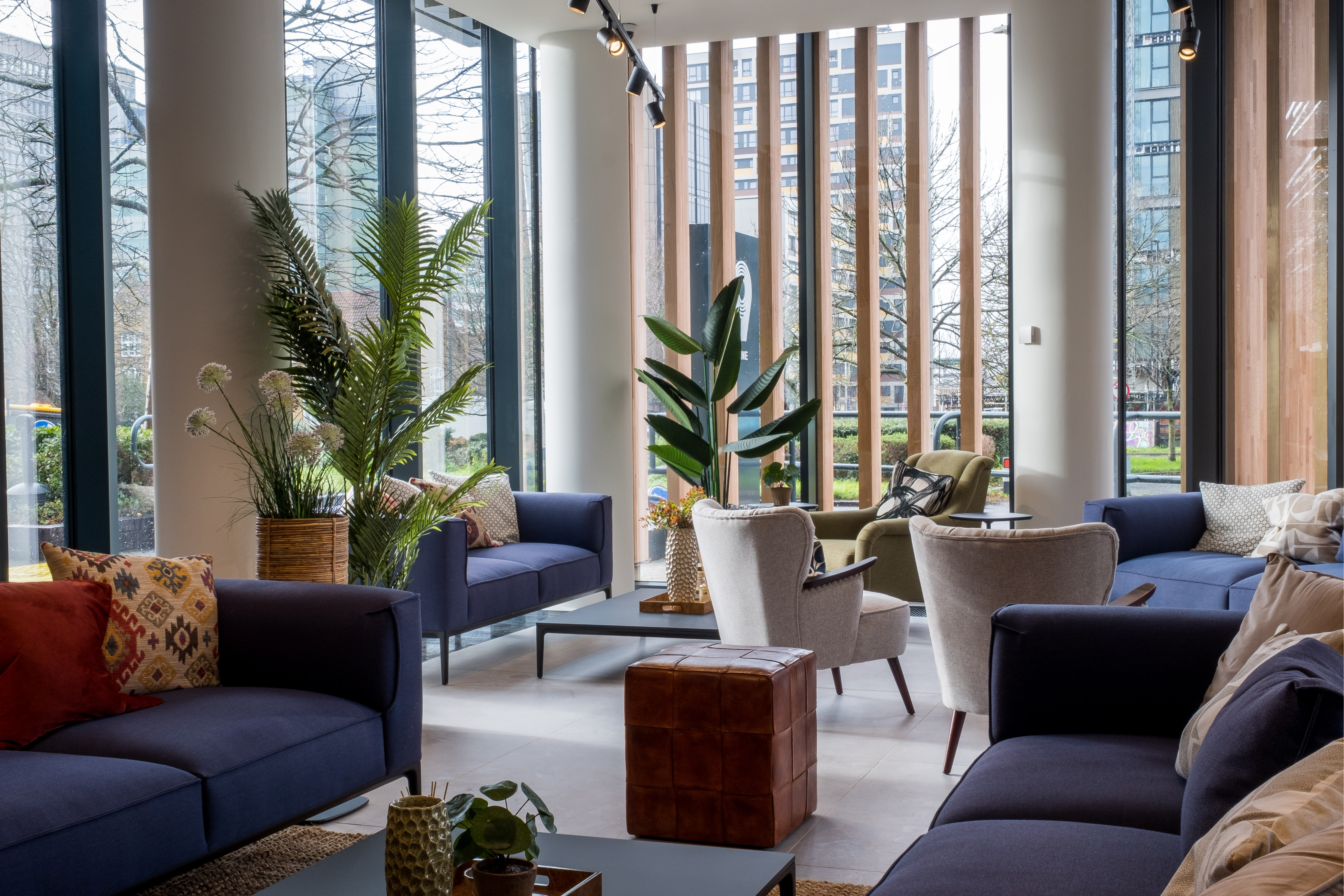 69 Park Lane photo 8