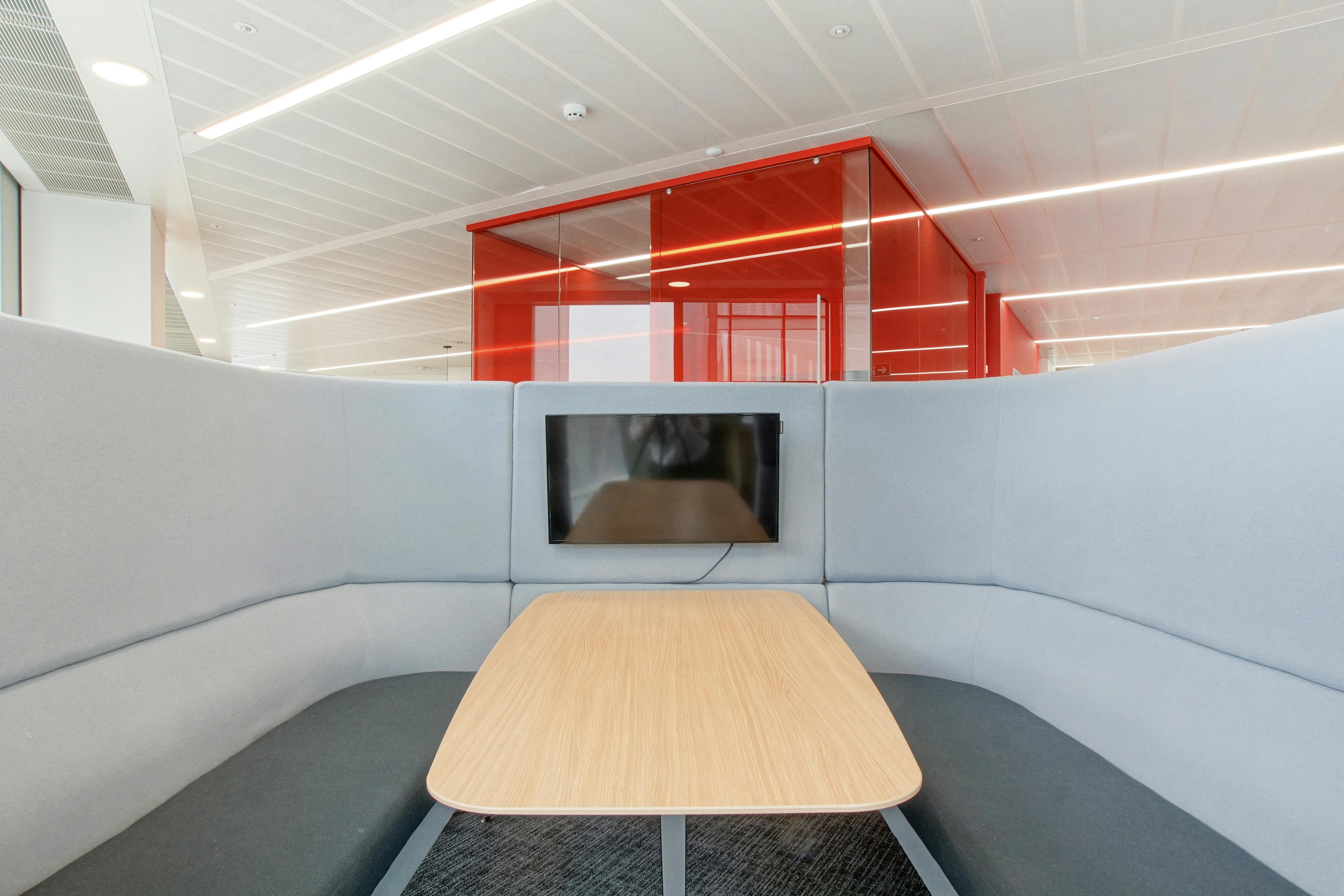 240 Blackfriars Road photo 5