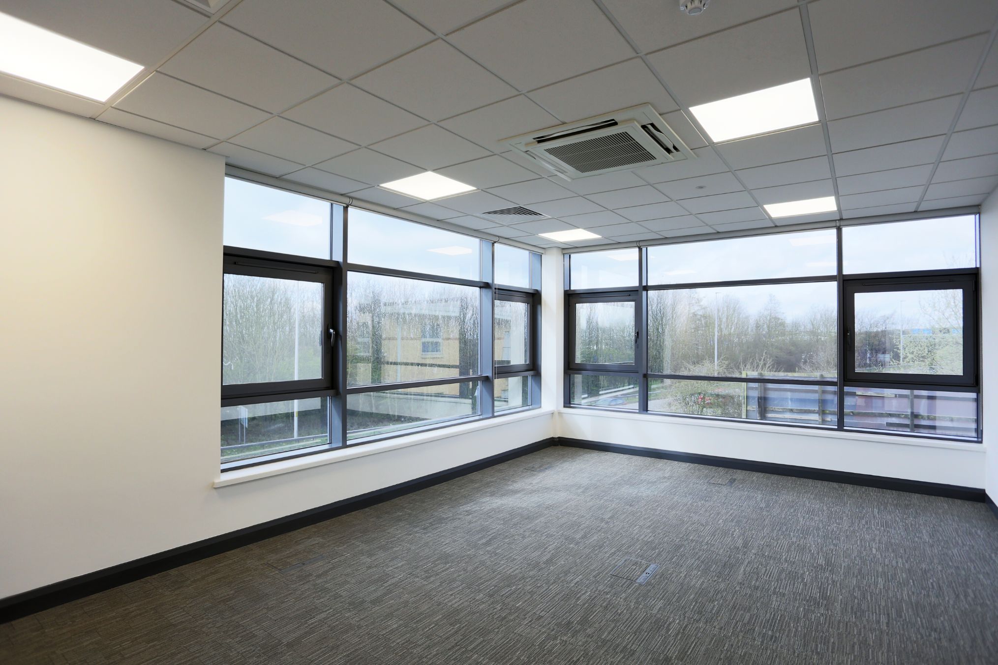 Leeds Morley photo 3
