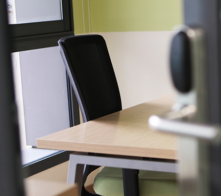 Hello Desk photo 4