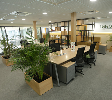 Hello Desk photo 3