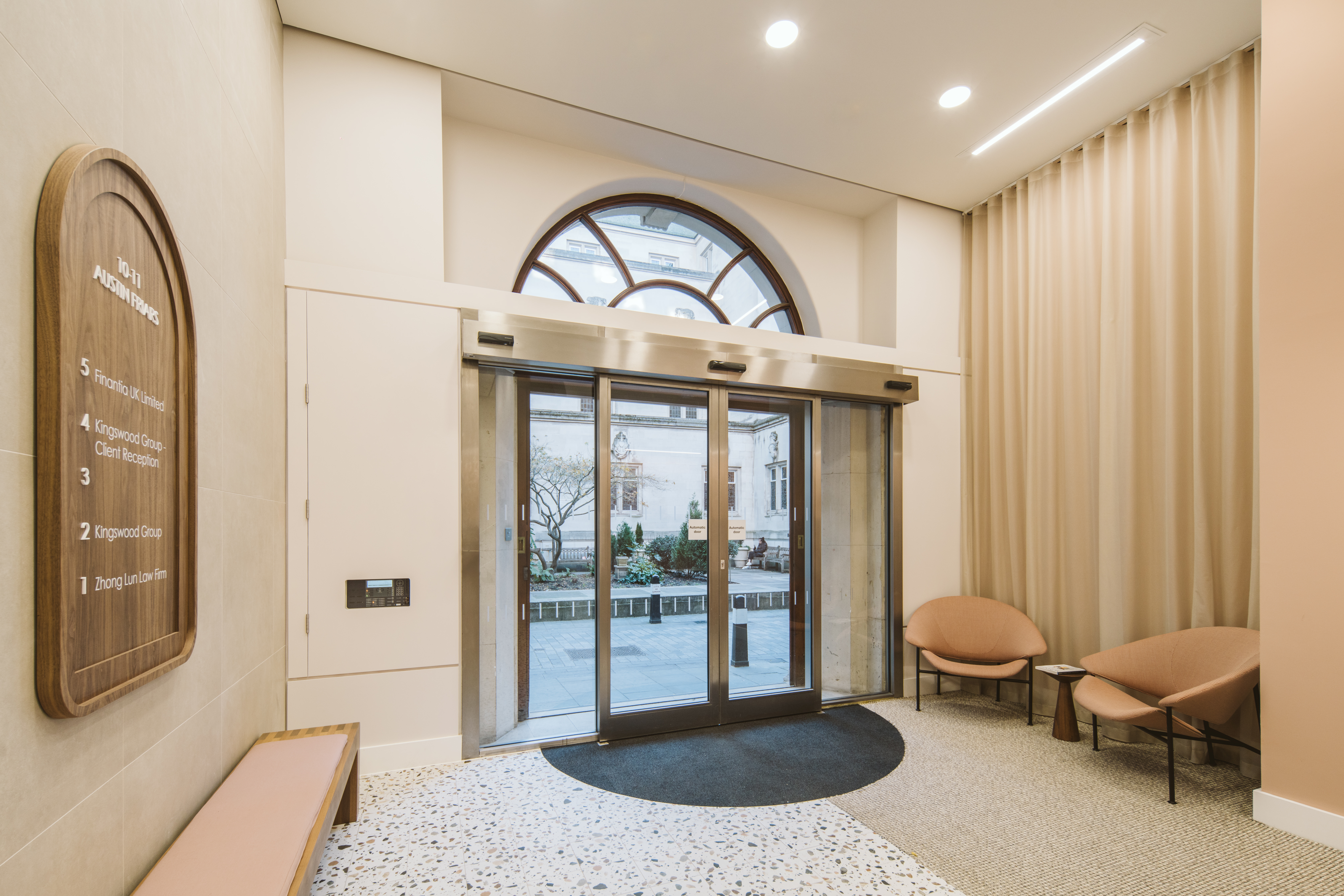 10-11 Austin Friars photo 5