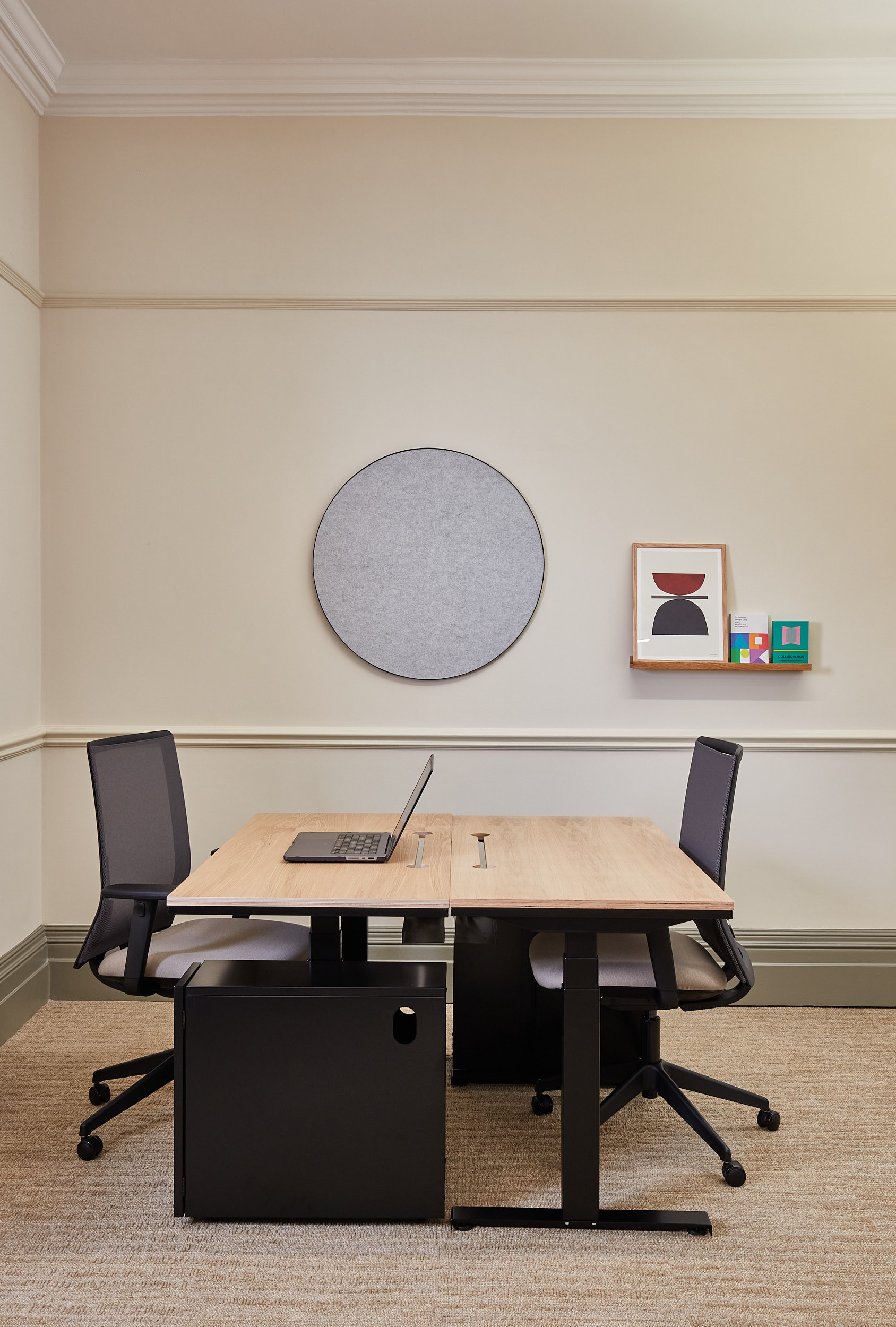 146 Buckingham Palace Road photo 7