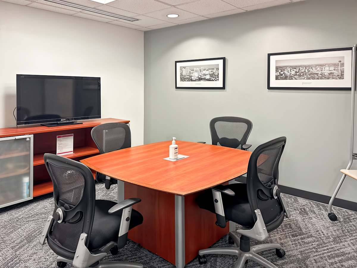 Lakeshore Center photo 9