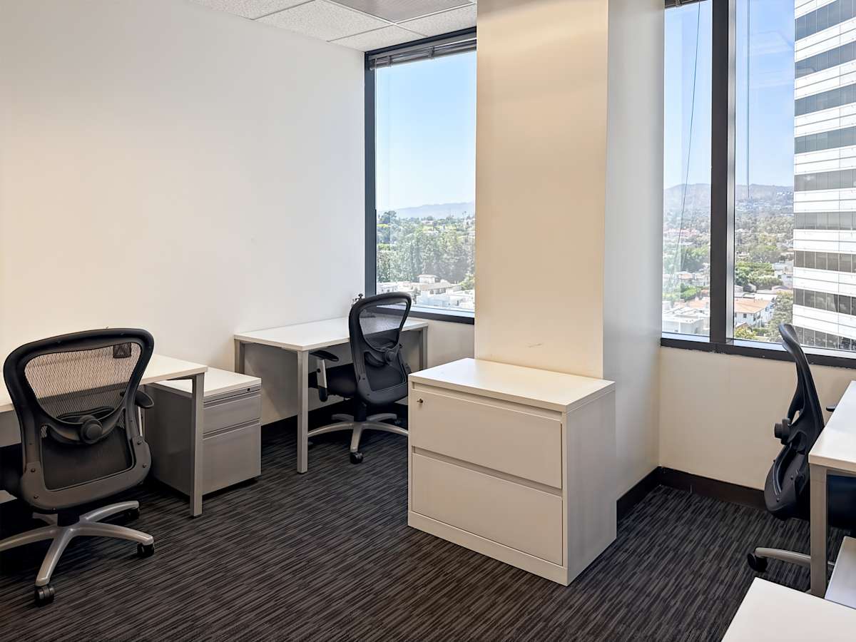 12100 Wilshire Boulevard photo 8