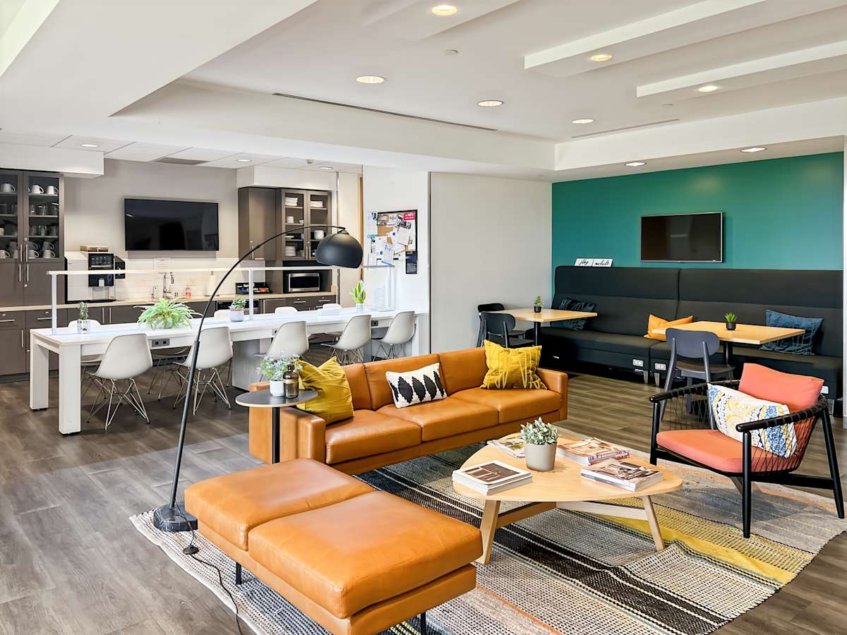 300 Spectrum Center Drive photo 11
