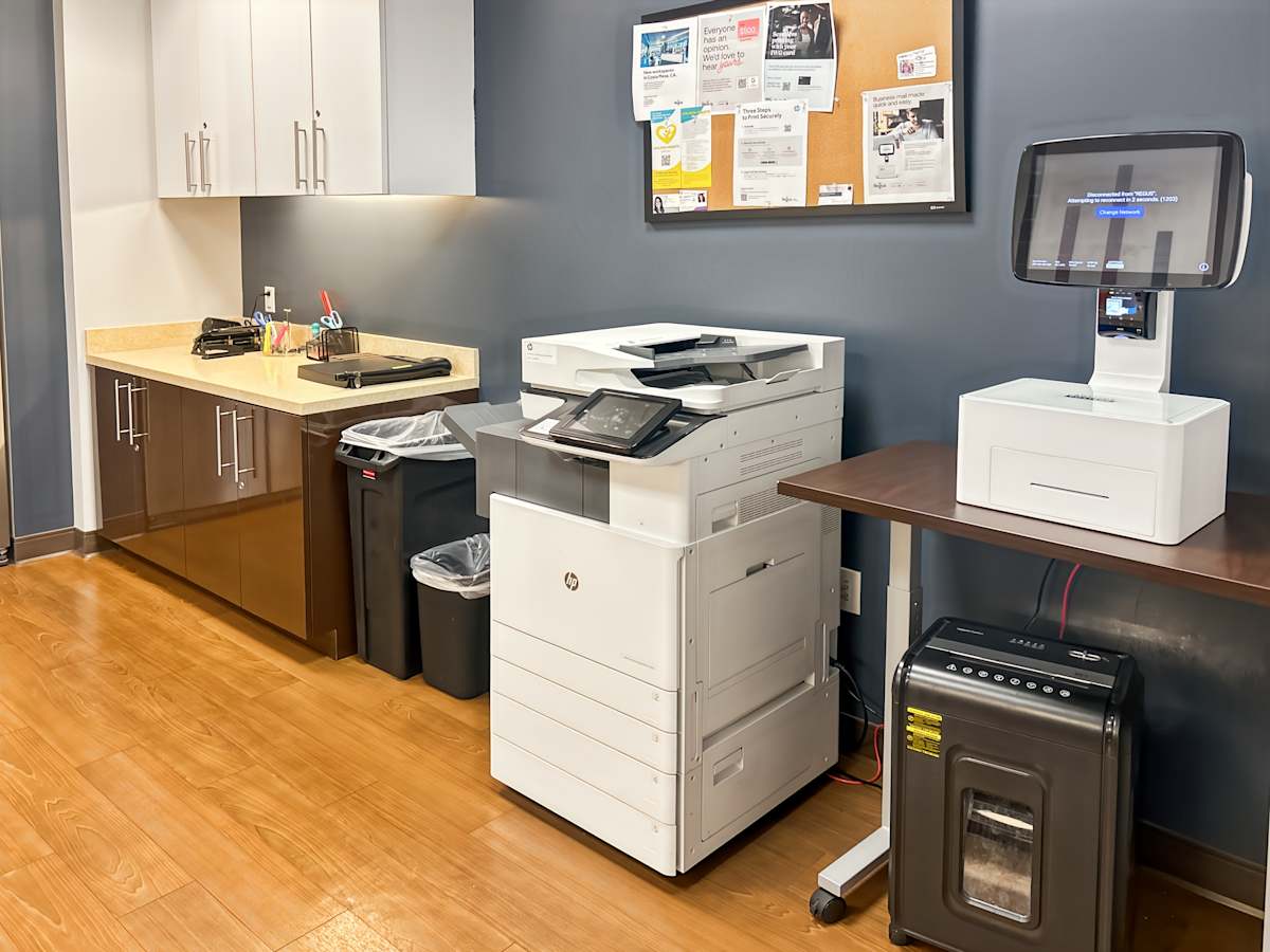 999 Corporate Drive photo 5