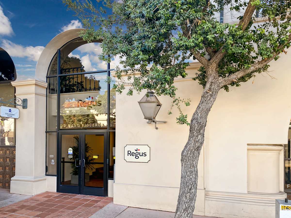 7 West Figueroa Street photo 1
