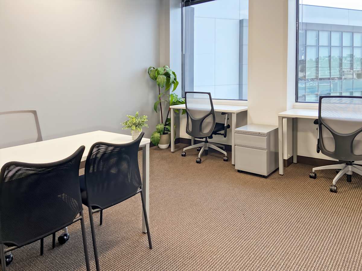 Hawthorne Boulevard Business Center photo 9