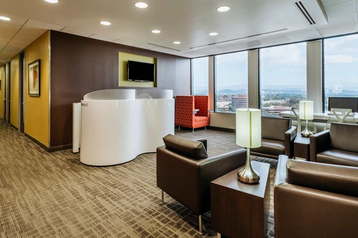Orange Executive Tower photo 5