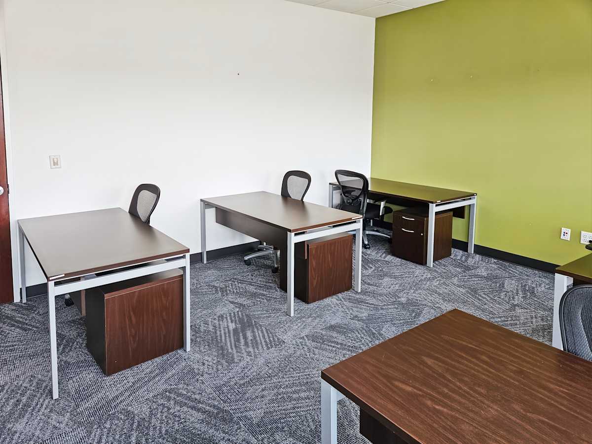 610 Uptown Boulevard photo 7