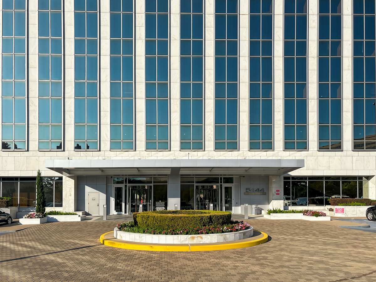 Capital One Building photo 1