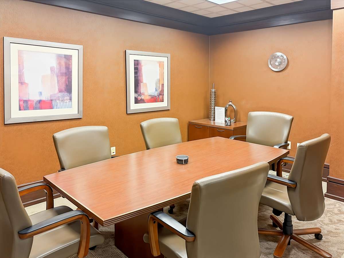 Sterling Pointe II photo 9