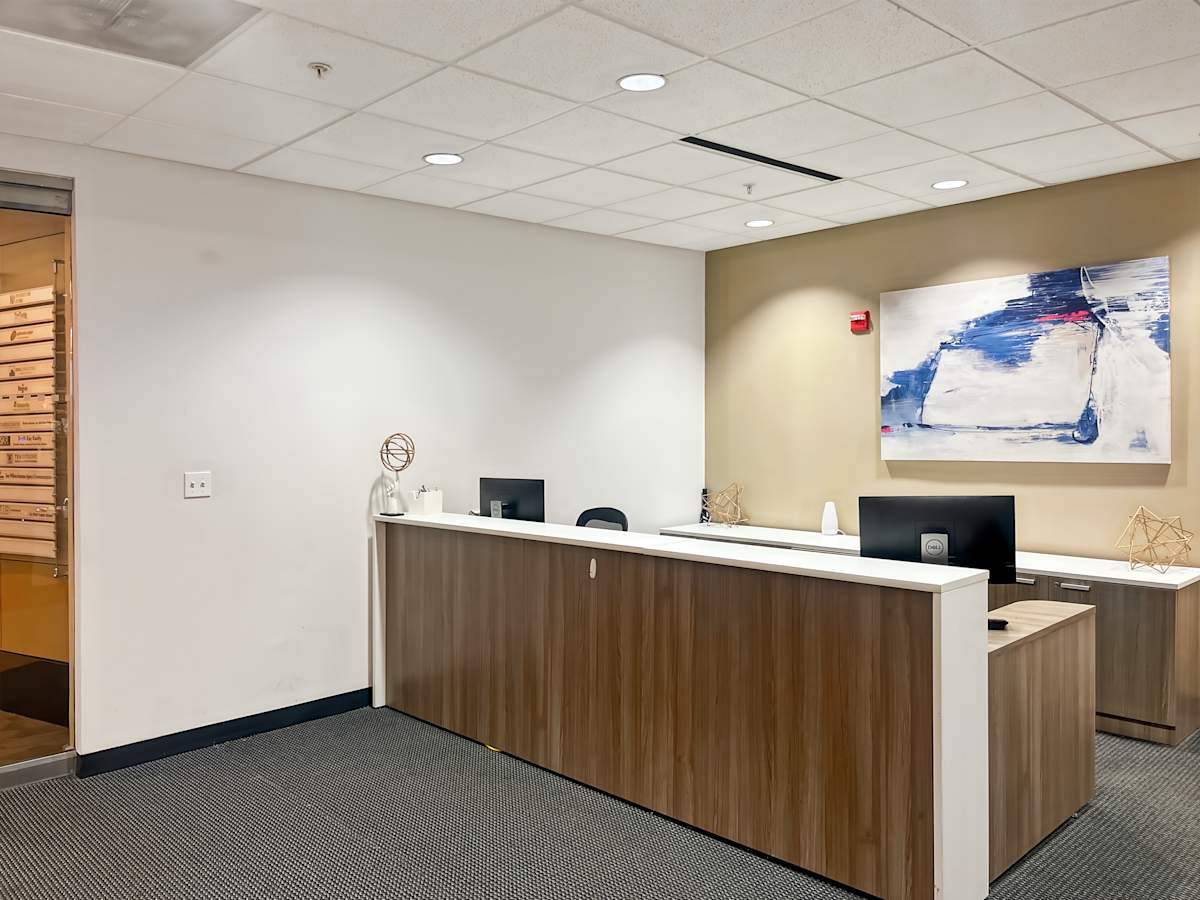801 International Parkway photo 3
