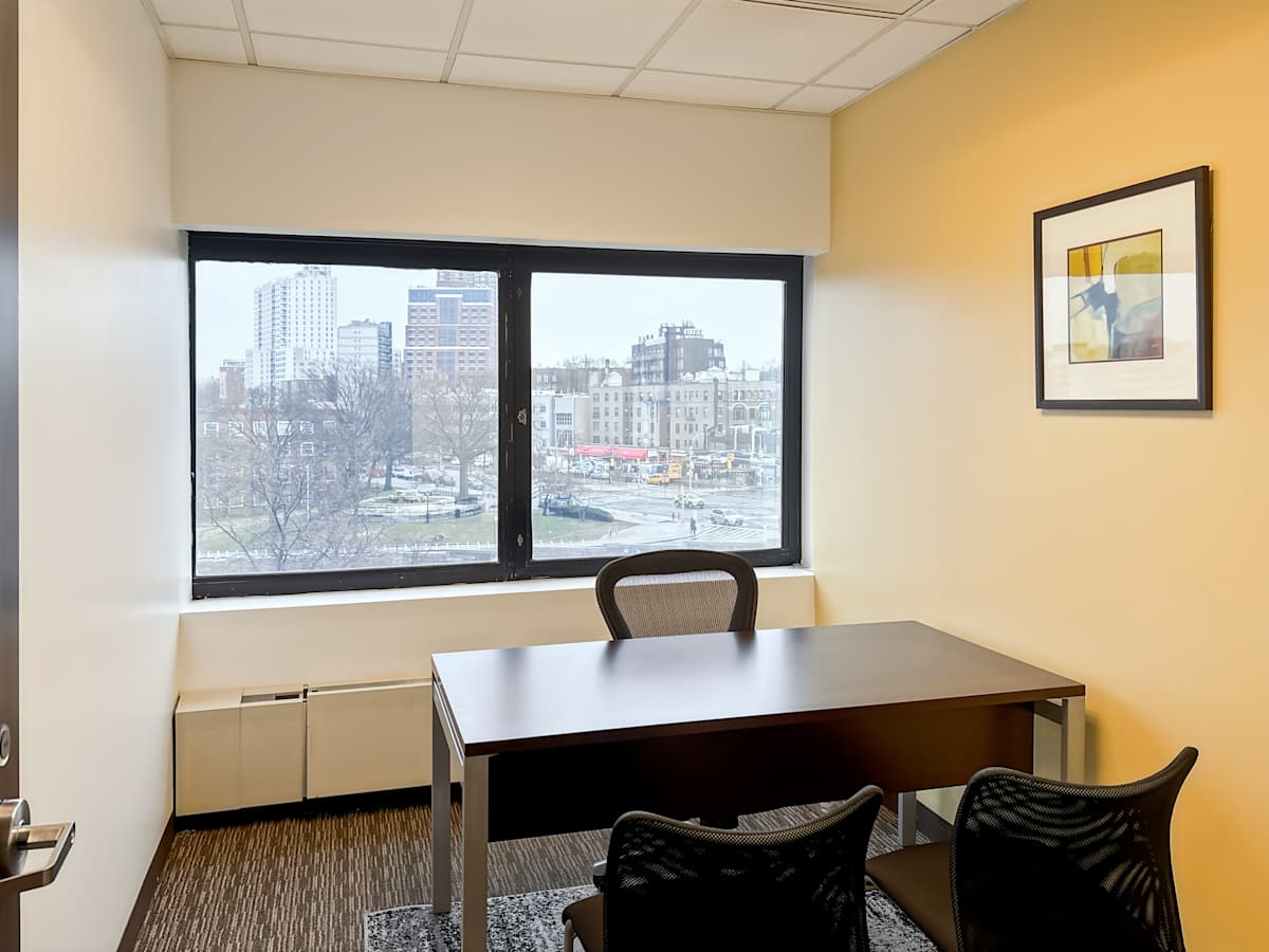 Forest Hills Tower photo 12