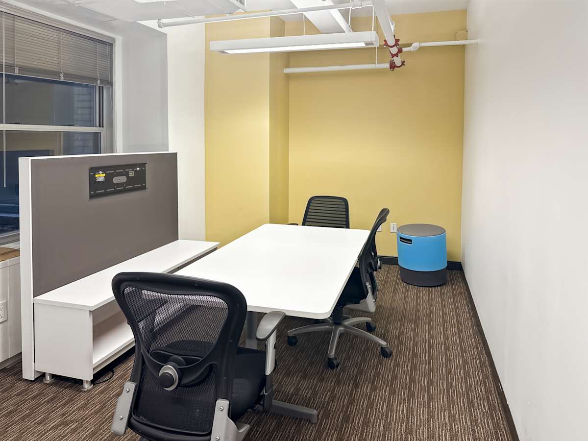 57 West 57th Street photo 3
