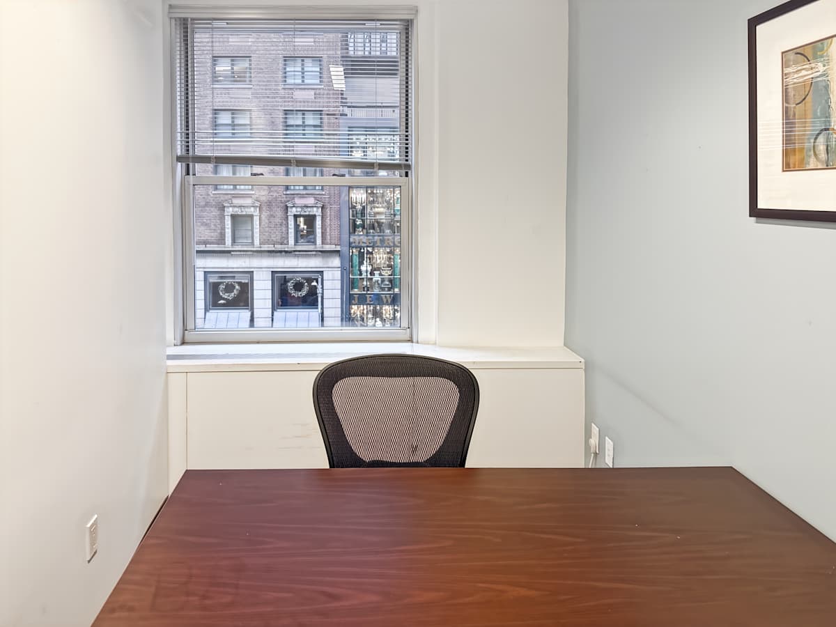 57 West 57th Street photo 10